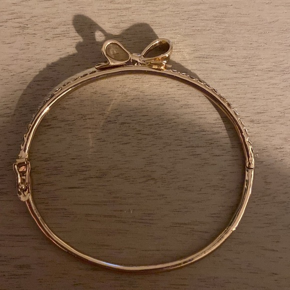 kate spade gold bow bracelet - Picture 10 of 16
